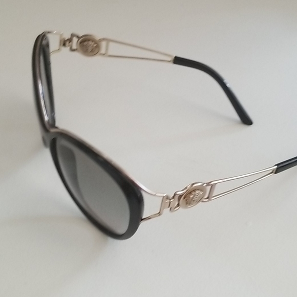 Versace Sunglasses - Picture 3 of 4